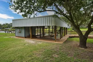 136 Pr 652, Sargent, TX 77414 - Photo 15