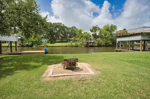 136 Pr 652, Sargent, TX 77414 - Photo 21