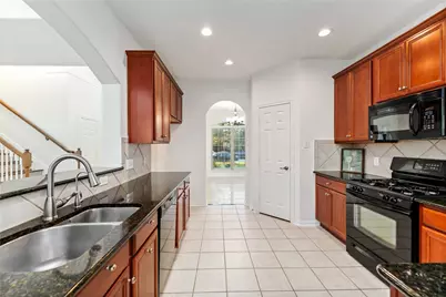 7226 Vorgen Court, Spring, TX 77379 - Photo 11