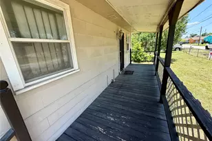 7801 Glass St, Houston, TX 77016 - Photo 3