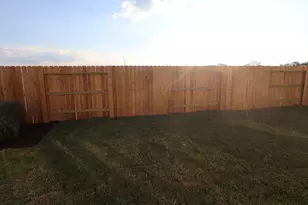1904 Sleeping Hls Dr, Rosenberg, TX 77471 - Photo 17