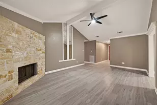 7338 Cornwall Bridge Ln, Houston, TX 77041 - Photo 9