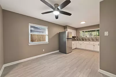 7338 Cornwall Bridge Lane, Houston, TX 77041 - Photo 11