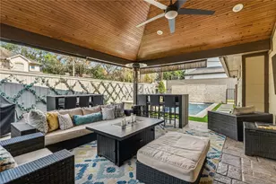 1534 Glourie Dr, Houston, TX 77055 - Photo 39