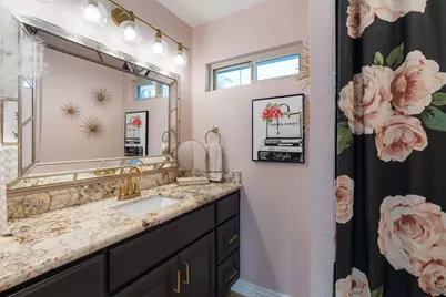 1534 Glourie Drive, Houston, TX 77055 - Photo 37