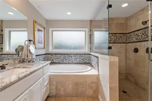 1534 Glourie Dr, Houston, TX 77055 - Photo 29