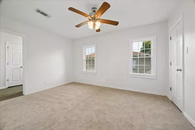 408 S 4th Street, La Porte, TX 77571 - Photo 7