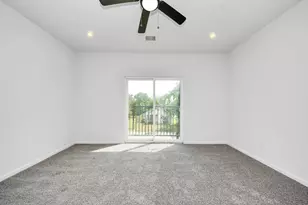 7902 Parnell St, Houston, TX 77051 - Photo 17