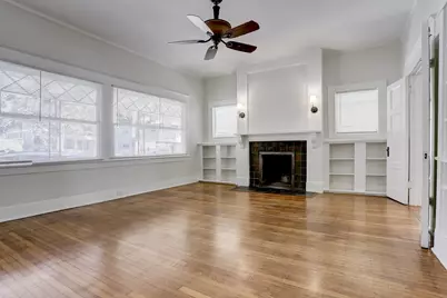 210 Marshall Street #1, Houston, TX 77006 - Photo 9