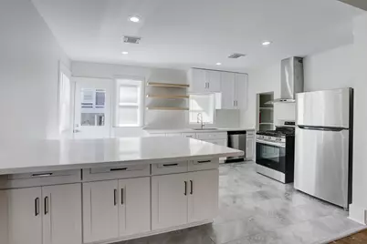 210 Marshall Street #1, Houston, TX 77006 - Photo 5