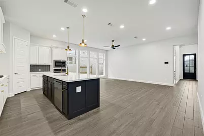 949 Cortez Creek Drive, Conroe, TX 77304 - Photo 13