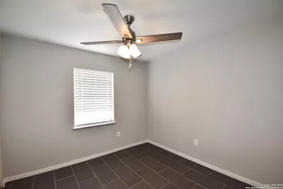 4915 Fridell Street, San Antonio, TX 78237 - Photo 9