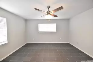 4915 Fridell St, San Antonio, TX 78237 - Photo 15