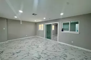 706 Scenic Dr, Baytown, TX 77521 - Photo 25