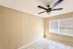 510 Roper St, Houston, TX 77034 - Photo 7