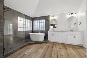 2001 Tipperary Dr, Deer Park, TX 77536 - Photo 9