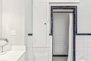 2927 Bernardo De Galvez Ave, Galveston, TX 77550 - Photo 33