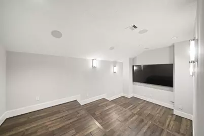 14855 Perthshire Road, Houston, TX 77079 - Photo 29