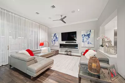 14855 Perthshire Road, Houston, TX 77079 - Photo 17