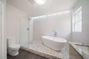 14855 Perthshire Rd, Houston, TX 77079 - Photo 23