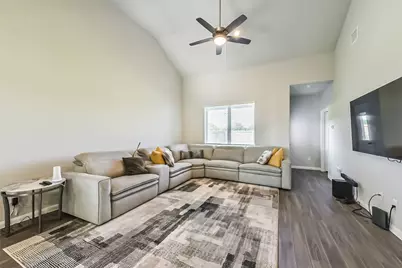 4907 Luke Mathew Drive, Rosharon, TX 77583 - Photo 7