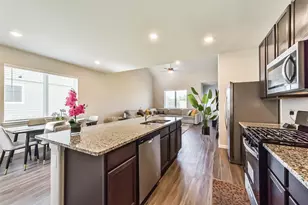 4907 Luke Mathew Dr, Rosharon, TX 77583 - Photo 13