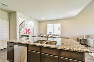 4907 Luke Mathew Dr, Rosharon, TX 77583 - Photo 13
