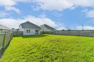 4907 Luke Mathew Dr, Rosharon, TX 77583 - Photo 35