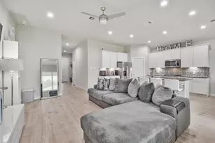 14226 Lake Lodge Dr Dr, Conroe, TX 77384 - Photo 3