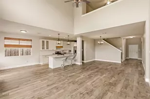 14127 Austin Hollow Ct, Houston, TX 77044 - Photo 11