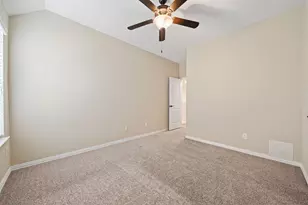 6548 Dreamcatcher Ln, Dickinson, TX 77539 - Photo 31