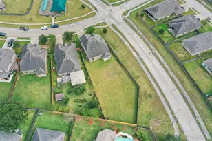 6548 Dreamcatcher Ln, Dickinson, TX 77539 - Photo 43