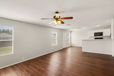 827 Grand Plains Drive, Houston, TX 77090 - Photo 9
