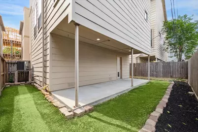 1105 W 21st Street #B, Houston, TX 77008 - Photo 23