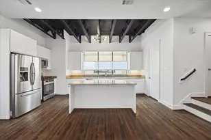 1105 W 21st St, Houston, TX 77008 - Photo 7