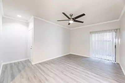 10047 Westpark Drive #49, Houston, TX 77042 - Photo 9