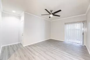 10047 Westpark Dr, Houston, TX 77042 - Photo 9