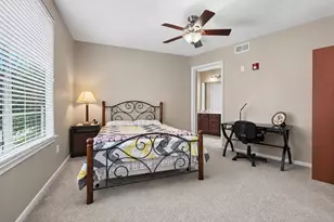 7575 Kirby Dr, Houston, TX 77030 - Photo 23
