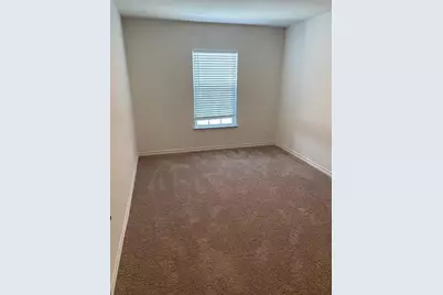 521 Locksley Cove, Jarrell, TX 76537 - Photo 5
