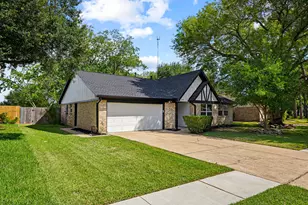 2915 Cherry Springs Dr, Missouri City, TX 77459 - Photo 1