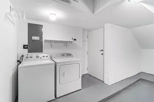 4710 Post Oak Timber Dr, Houston, TX 77056 - Photo 23