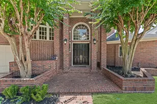 8122 Meadow Crest St, Houston, TX 77071 - Photo 7