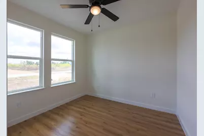 228 5914-10, Cleveland, TX 77327 - Photo 5