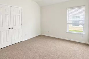 513 Oak Chase Ave, Dayton, TX 77535 - Photo 11