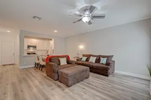 8077 El Mundo St, Houston, TX 77054 - Photo 9