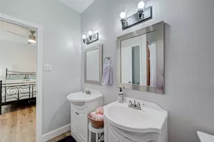 8077 El Mundo St, Houston, TX 77054 - Photo 29