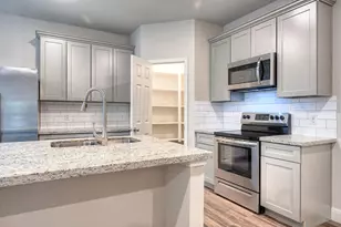 9175 Inwood, Willis, TX 77318 - Photo 5