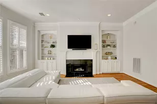 130 Oak Pl Dr, Houston, TX 77006 - Photo 13