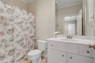 130 Oak Pl Dr, Houston, TX 77006 - Photo 19