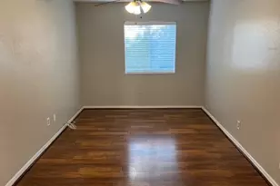 716 Memorial Mews St, Houston, TX 77079 - Photo 5